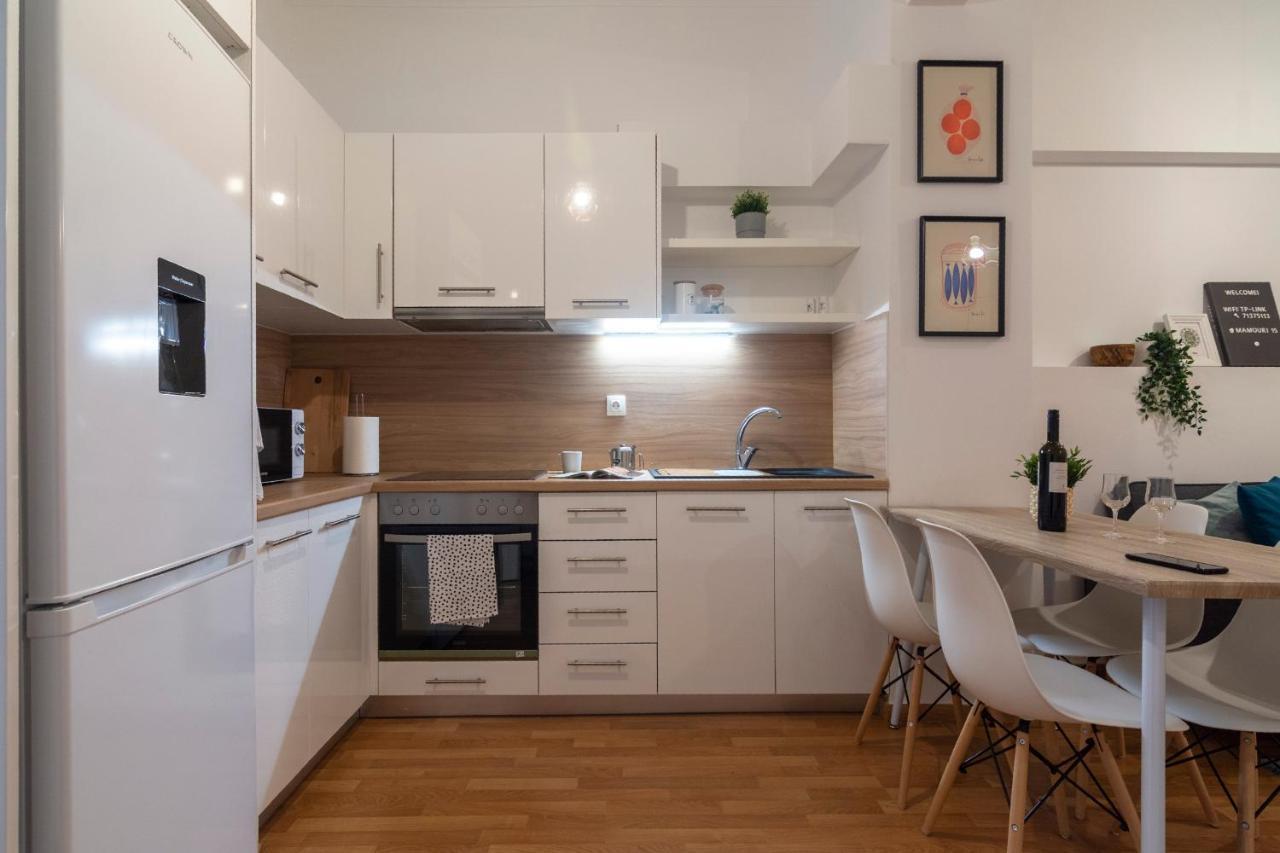 Modern 2Bd Apt In Athens , 3-Min Metro Exterior photo